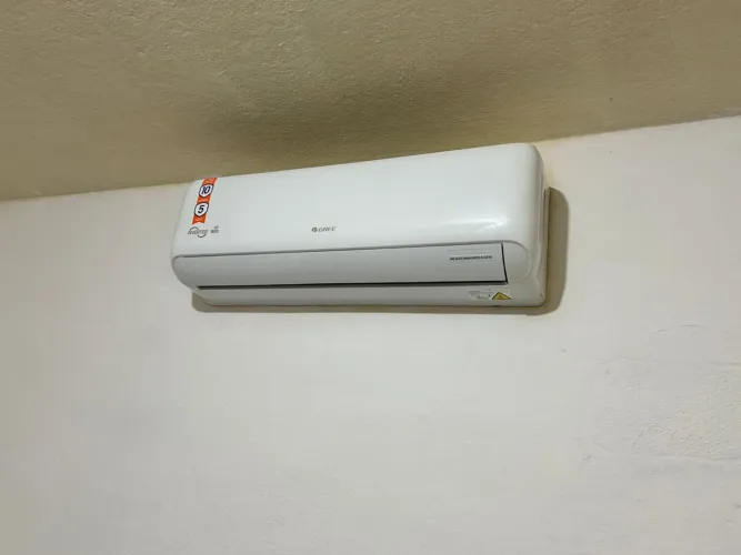 Ar-condicionado Gree inverter 9000 bts