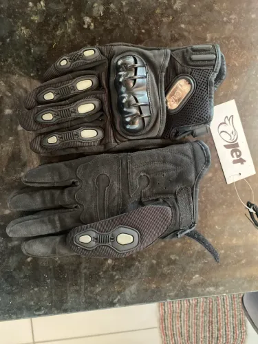 Vendo luva de motoqueiro excelente