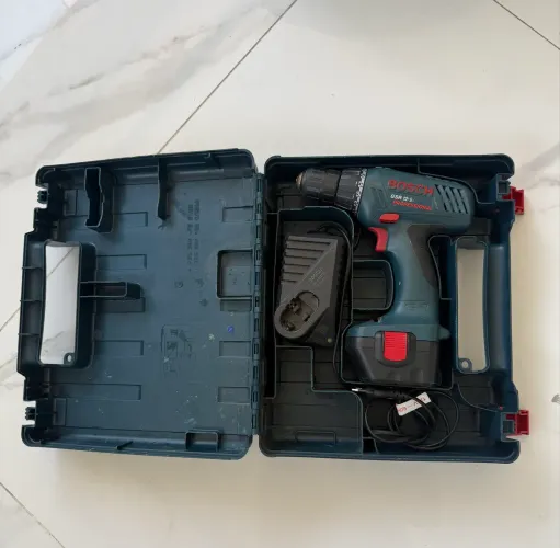 Parafusadeira Bosh 12V