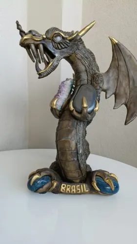 Escultura Dragão com Pedras Brutas Naturais (Drusa de Ametista) - 35cm / 2,5kg
