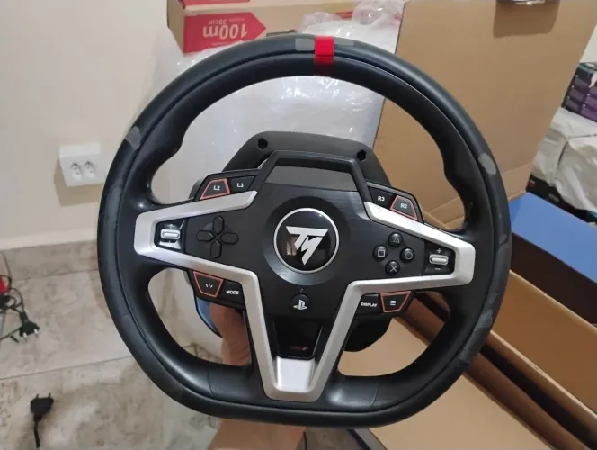 Thrustmaster T248 + Pedais T3PM com sensores digitais Hall