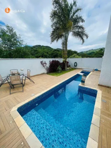 Casa com 3 dormitórios à venda, 170 m² por R$ 1.100.000,00 - Chácaras Maringá - Atibaia/SP