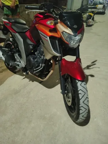 Vendo uma Fz250