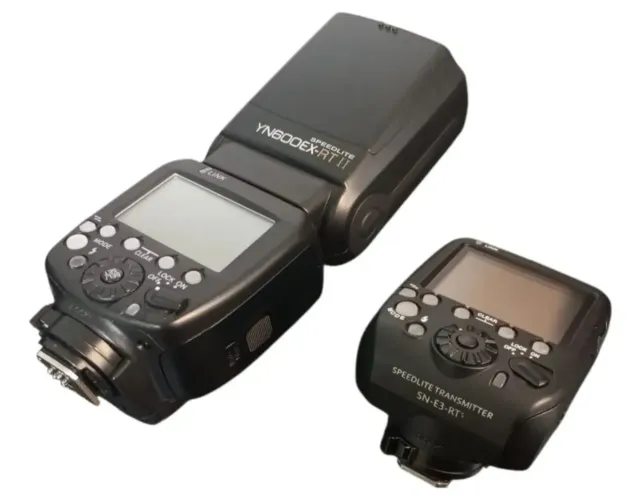 Flash Yongnuo Yn600ex Rt Ii + Radio Flash Sn-e3-rt+ Garantia Cinza-escuro (Usado)