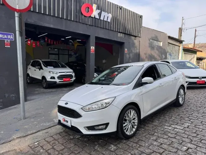 Ford Focus Fastback Se/se Plus 2.0 Flex Aut. 2017