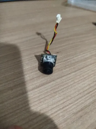 Câmera fpv caddx ant nano