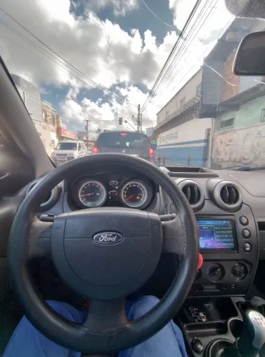 Ford Fiesta 1.0 8V Flex/class 1.0 8V Flex 5P 2011