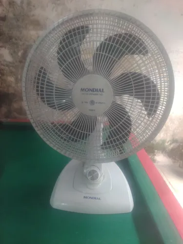 Ventilador mundial branco 40 centímetros bom funcionando perfeitamente 3 velocidades