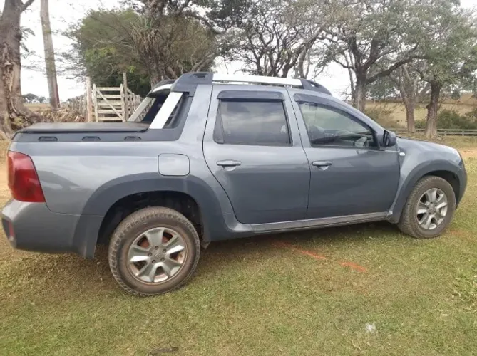 Renault Duster Oroch Dyna. 2.0 Hi-flex 16V Aut. 2019