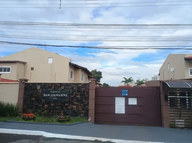 Vendo Sobrado no RESIDENCIAL SAN GIOVANNI - Parque Amazônia