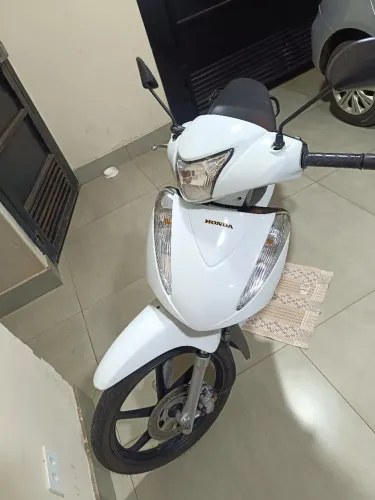Vende-se biz 2014