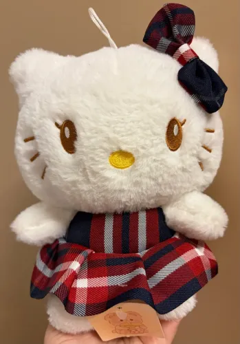 Kello Kitty Pelúcia
