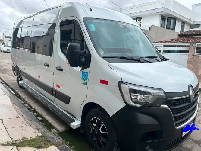 Renault Master 2.3 DCI Executive Longo 16L Dies 2024