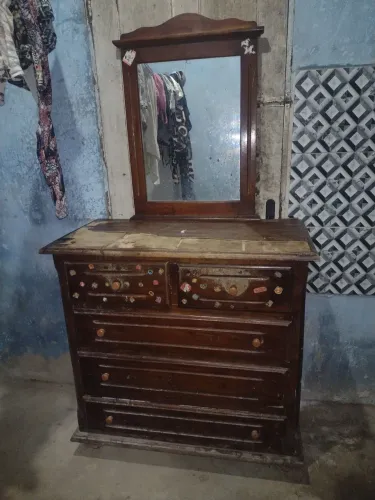 Vende-se armário