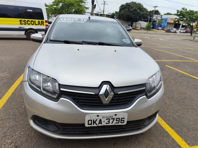 Renault Logan Expression Hi-flex 1.6 8V 4P 2015