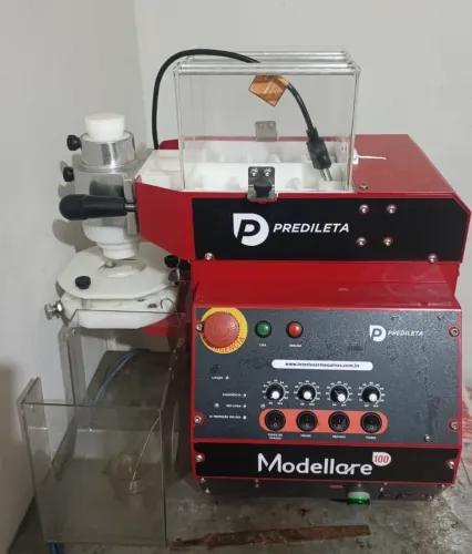 Máquina de Fazer Salgados Predileta Modellare 100 - Completa com Moldes e Acessórios