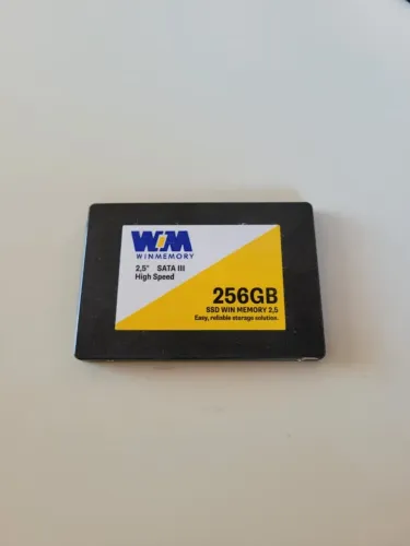 SSD SATA - 256GB - 3 meses de uso