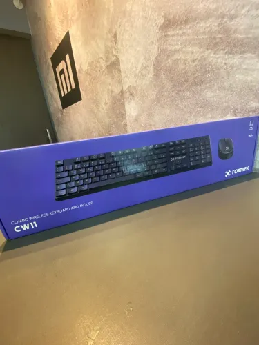 kit de teclado e mouse sem fio Fortrek CW11. 