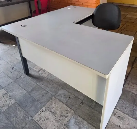 MESA ESTAÇÃO DE TRABALHO EM L - 3 GAVETAS 