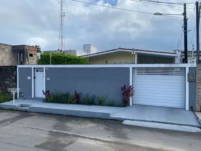 Um imóvel pronto para morar, com acabamento de luxo.