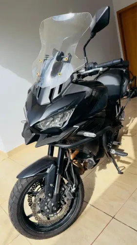 KAWASAKI VERSYS 650 STANDARD 2023