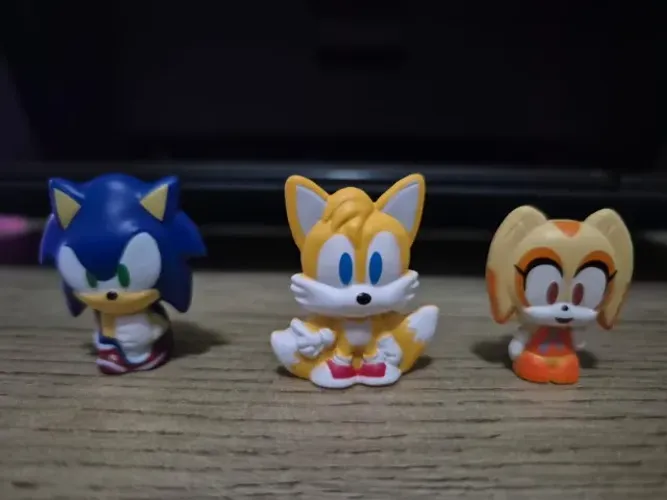 Kit com 3 Bonecos miniatura Sonic Cacau Show