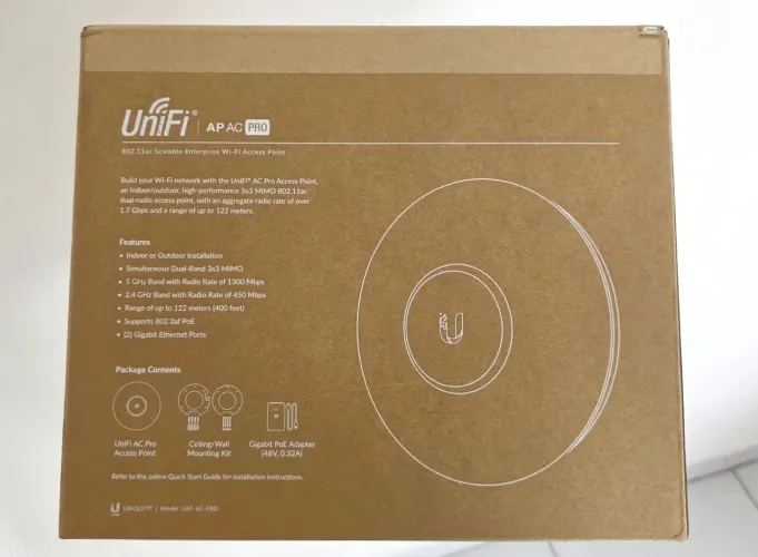 Access Point Ubiquiti UAP AC PRO [Lacrado]
