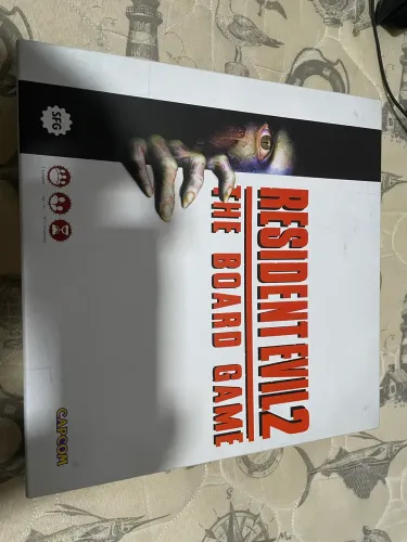 Resident Evil 2 Board Game Muito novo