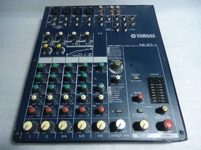 Mesa Yamaha Mg82cx , 100% Funcionando