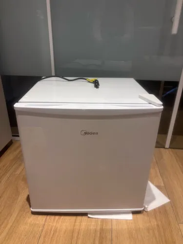 Frigobar midea - peças 