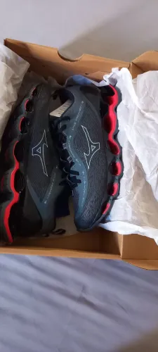 Tênis mizuno prophecy 13