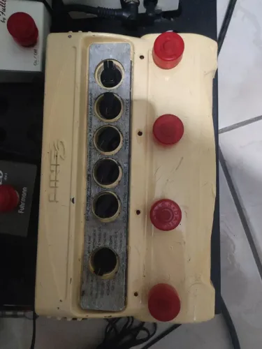 Pedal DL4 estilizado funcionando perfeitamente