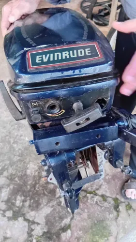 Motor de popa 15HP Evinrude 1991