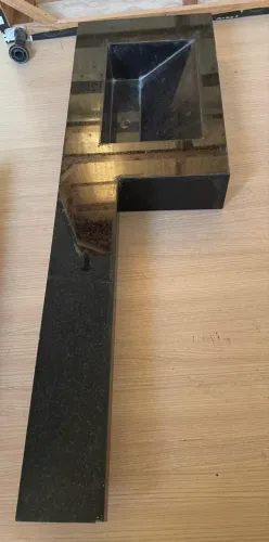 Vendo pia para banheiro de mármore esculpido
