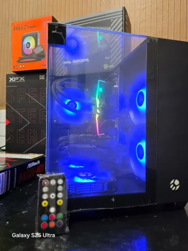 PC Gamer no carinho