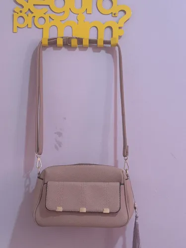 Linda bolsa bege pouco uso
