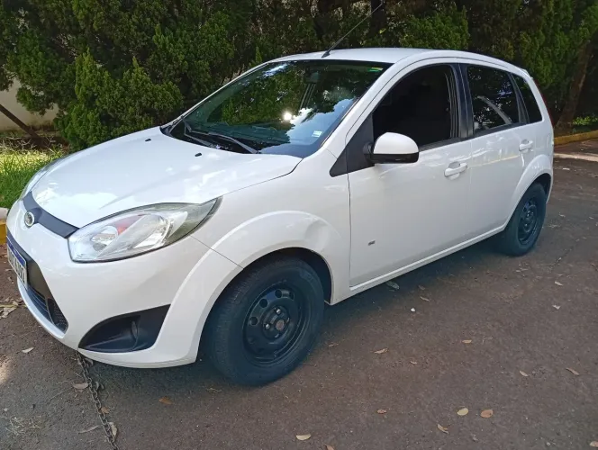 Ford Fiesta SE 1.0 8V Flex 5P 2014