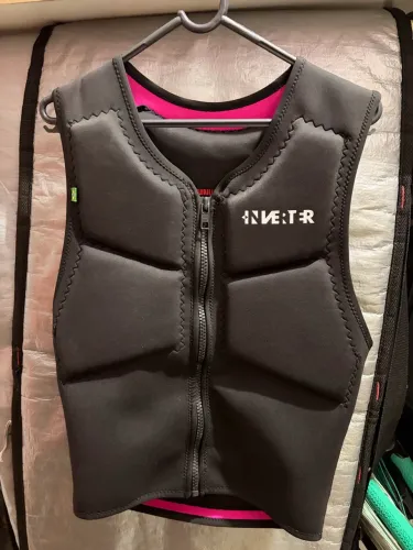 Colete Kitesurf impecável!