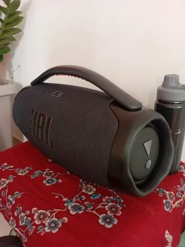 Bombox 3.