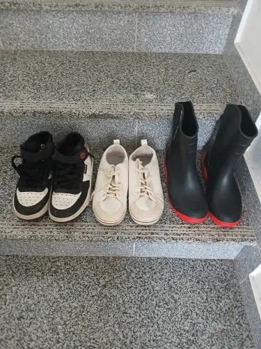 Sapatos infantil 32