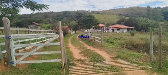 Sitio à venda com 12 Hectares, DESTERRO DE ENTRE RIOS / próximo a PASSA TEMPO
