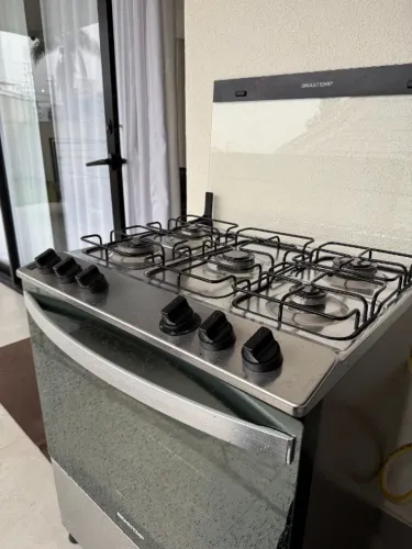 Fogão Brastemp 5 Bocas Cor Inox com Turbo Chama