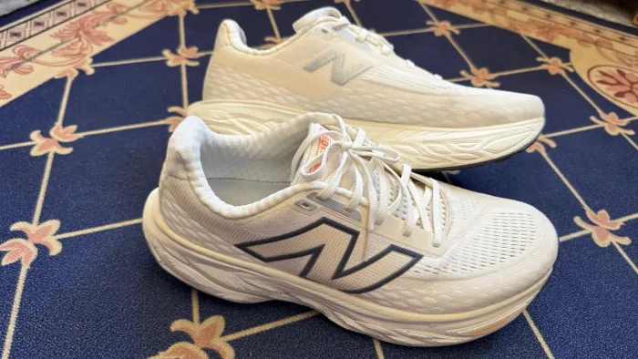 VENDO NEW BALANCE 1080 v14 ORIGINAL POUQUISSIMO USADO