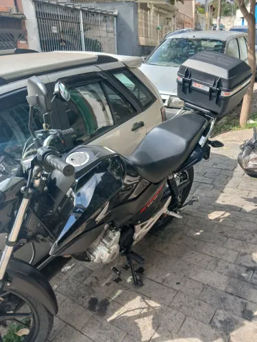 Vendo cg start 2025 com 54 mil kms rodados
