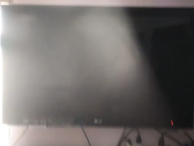Vendo TV LG 37le5300 não é smart