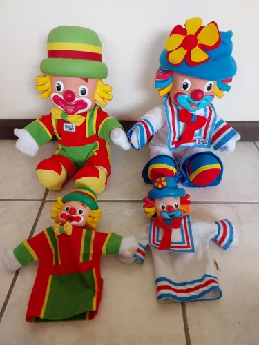 Conjunto 2 Bonecos Grandes mais 2 fantoches da Patati e Patata. Originais da Multibrink.