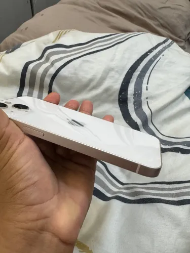 iPhone 13 branco