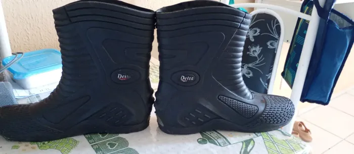 Bota (recomendo para motoqueiro)   (marca delta)