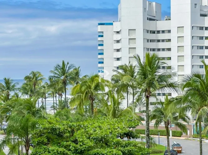Apartamento pé na areia, vista para o mar, em Riviera de São Lourenço