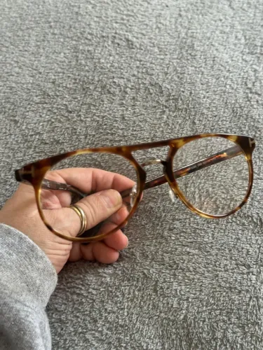 Armação de óculos de grau Tom Ford.